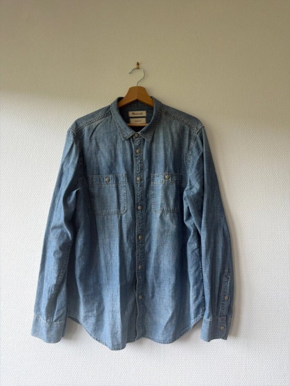 Men's Light Wash Denim Button-Up Shirt Size L
